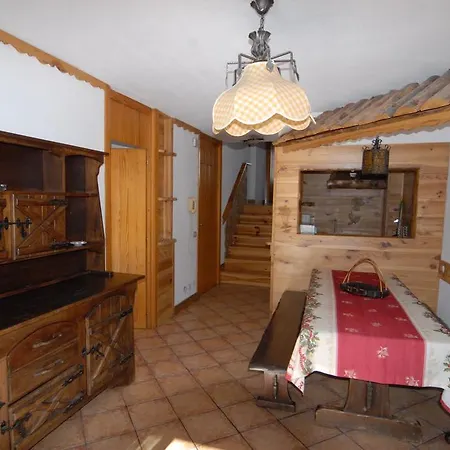 Apartment Cromotherapy *